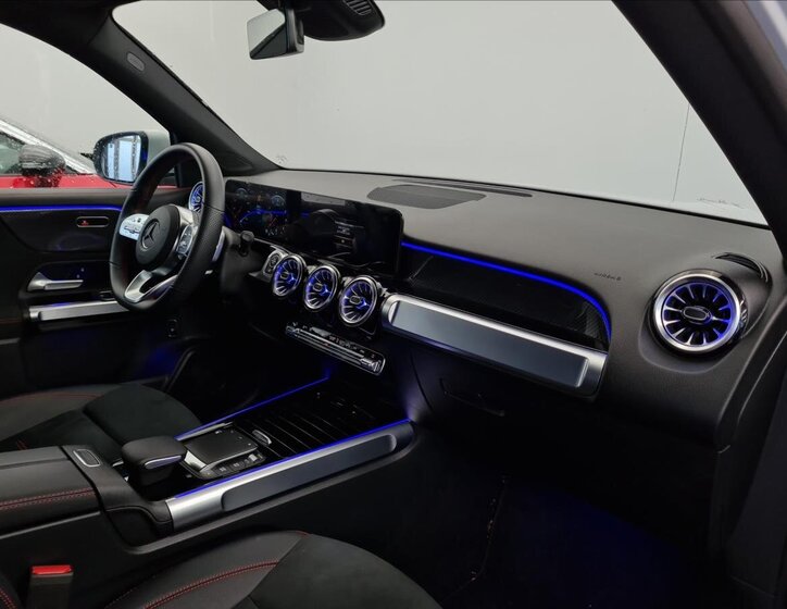 Mercedes-Benz GLB 14