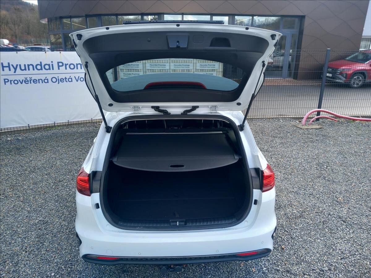 KIA Ceed Kombi 1,5 l 117 kw