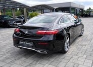 Mercedes-Benz Třídy E Kupé 2,0 l 180 kw