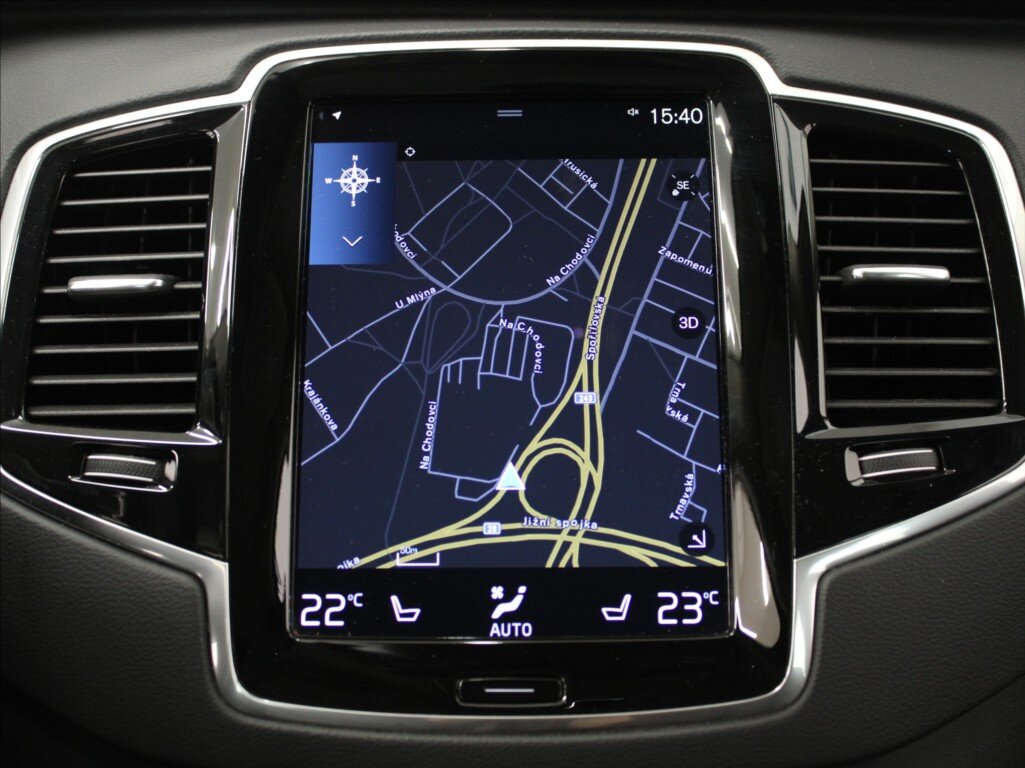 Volvo XC90 SUV / Terénní 2,0 l 173 kw