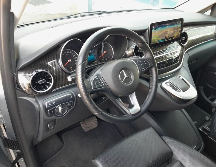 Mercedes-Benz Třídy V 9