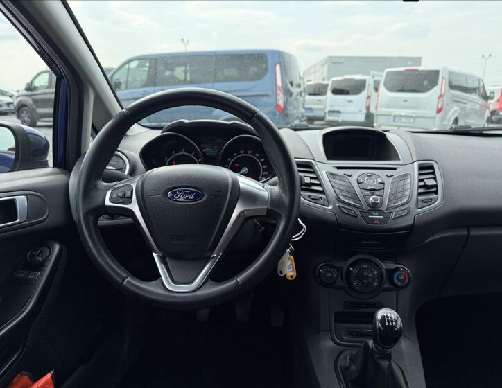 Ford Fiesta Hatchback 998,0 74 kw