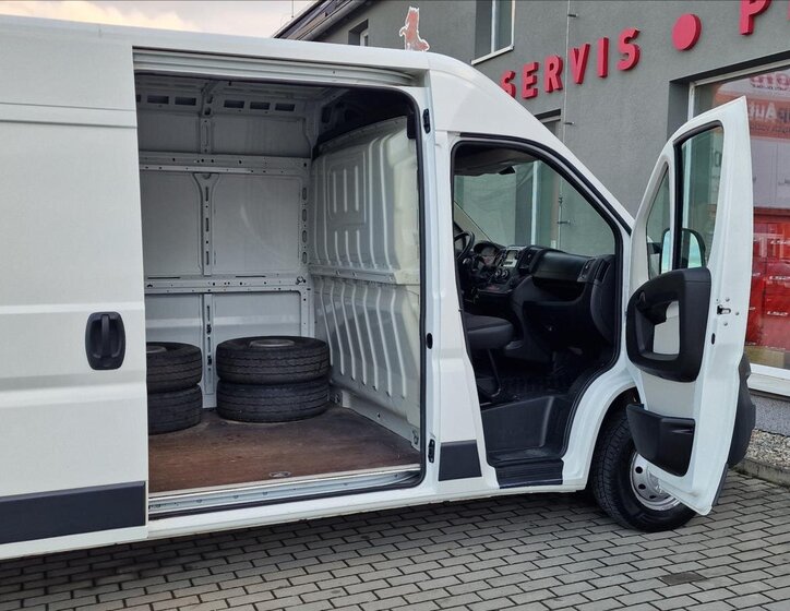 Peugeot Boxer Skříň 2,0 l 96 kw