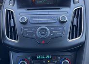 Ford Focus Kombi 999,0 92 kw