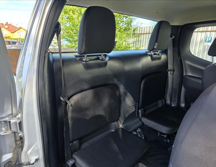 Nissan Navara Pick-up 2,3 l 120 kw