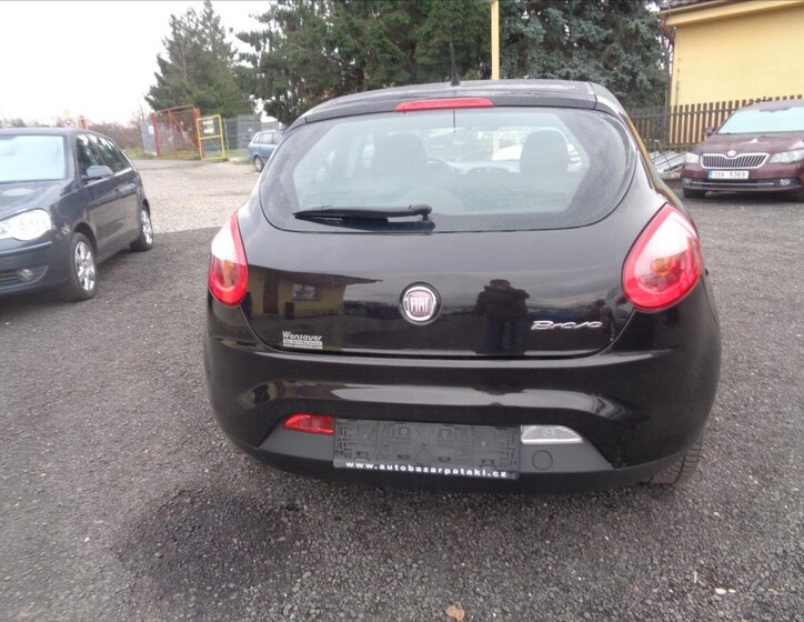 Fiat Bravo Hatchback 68,0 66 kw
