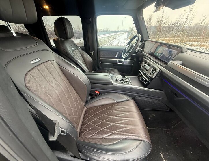 Mercedes-Benz Třídy G 10