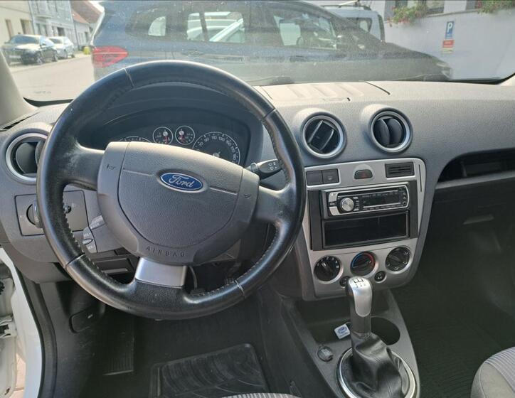 Ford Fusion 15