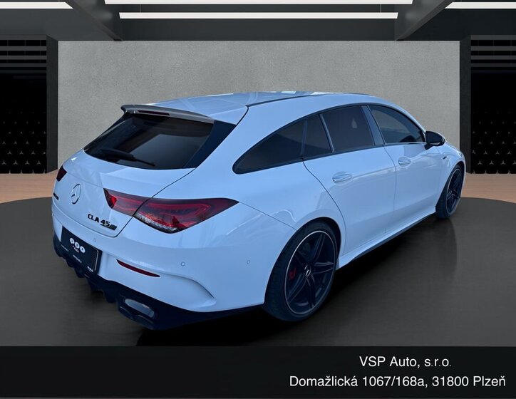 Mercedes-Benz CLA Kombi 2,0 l 310 kw