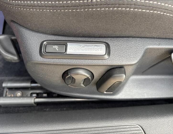 Volkswagen Passat 17