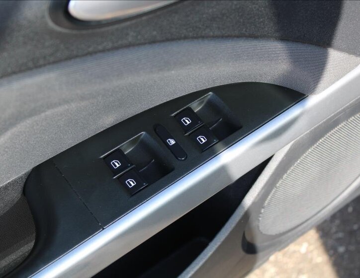 Seat Leon Hatchback 1,2 l 77 kw