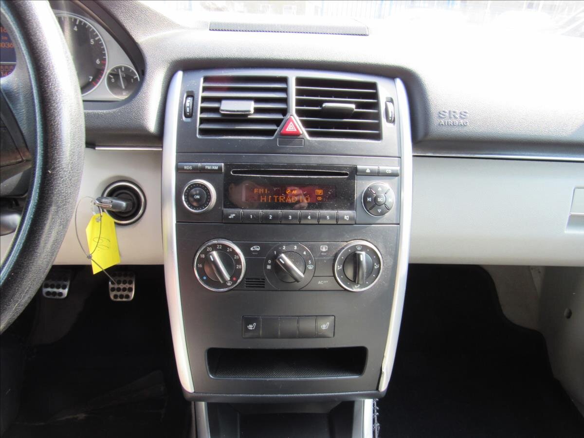 Mercedes-Benz Třídy B Kombi 2,0 l 142 kw