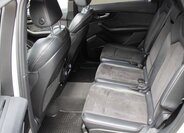 Audi SQ7 SUV / Terénní 4,0 l 320 kw