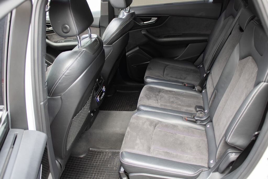 Audi SQ7 SUV / Terénní 4,0 l 320 kw