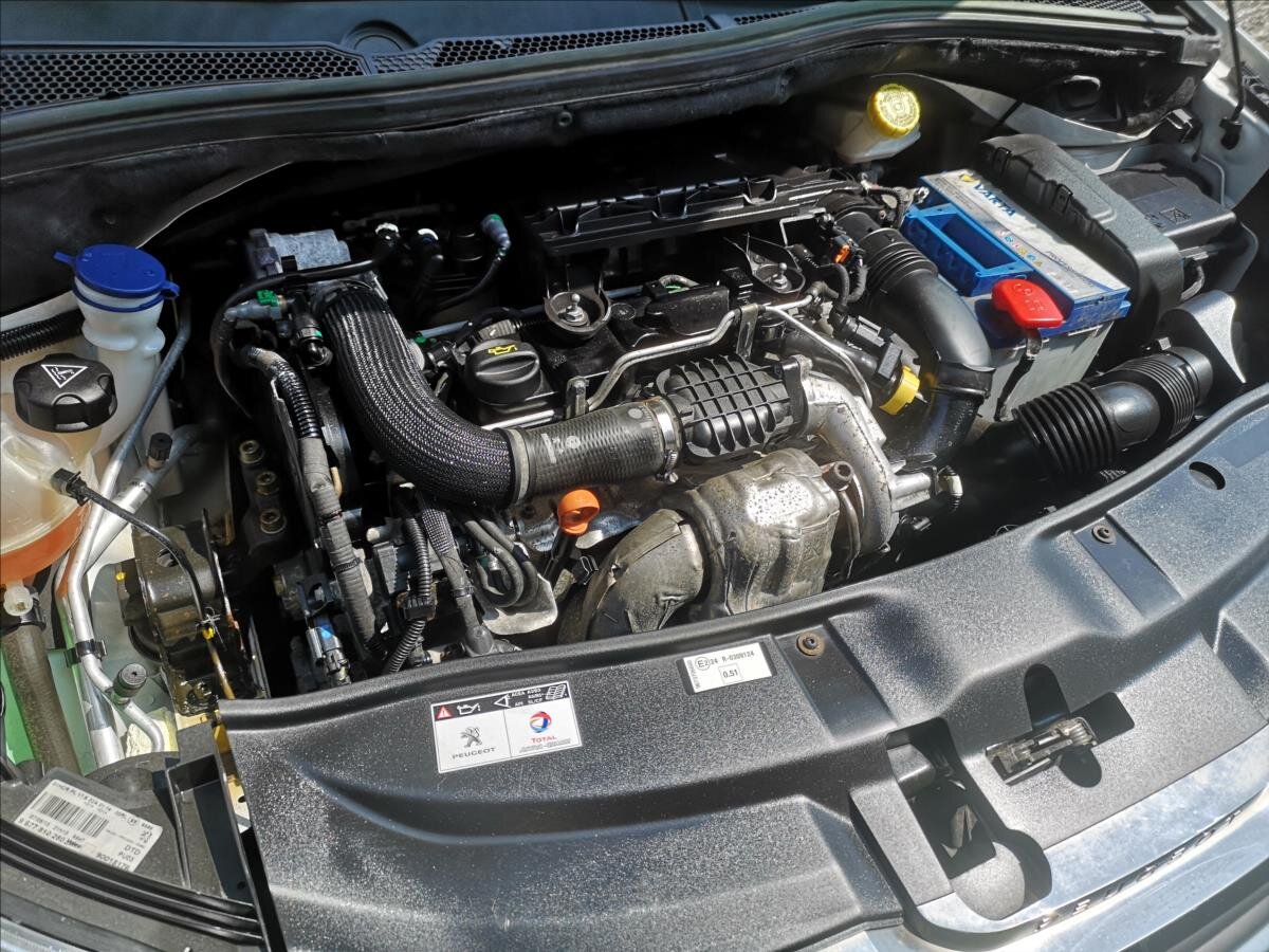 Peugeot 2008 Kombi 1,4 l 50 kw