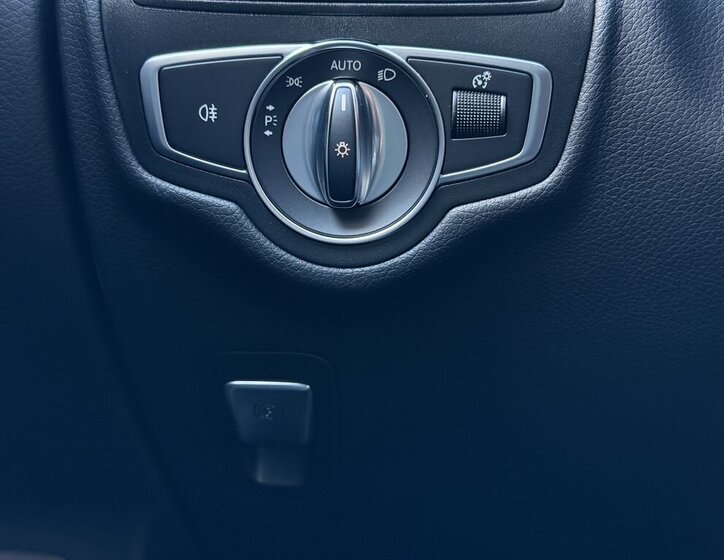 Mercedes-Benz GLC 21