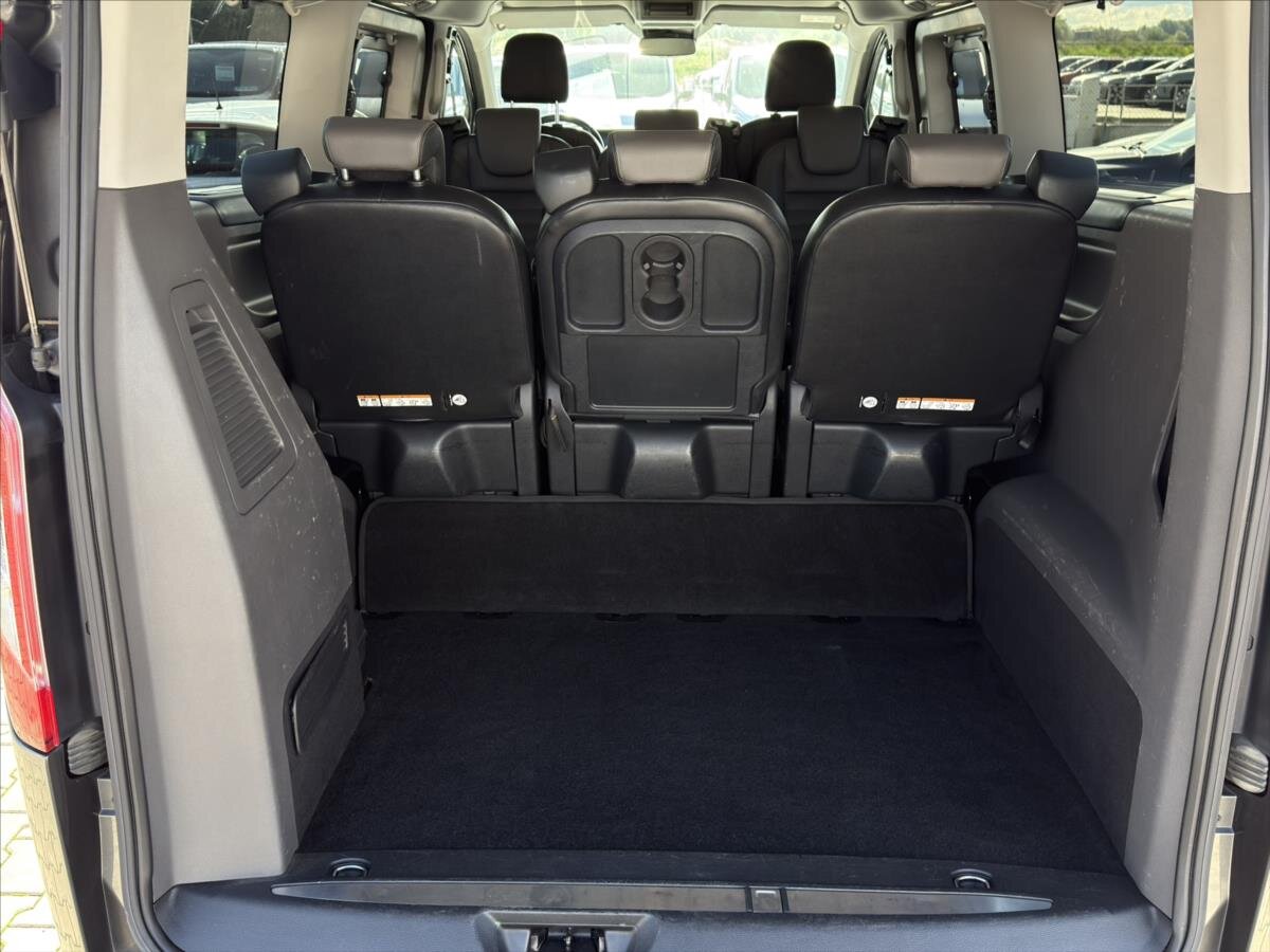Ford Tourneo Custom Kombi 2,0 l 136 kw