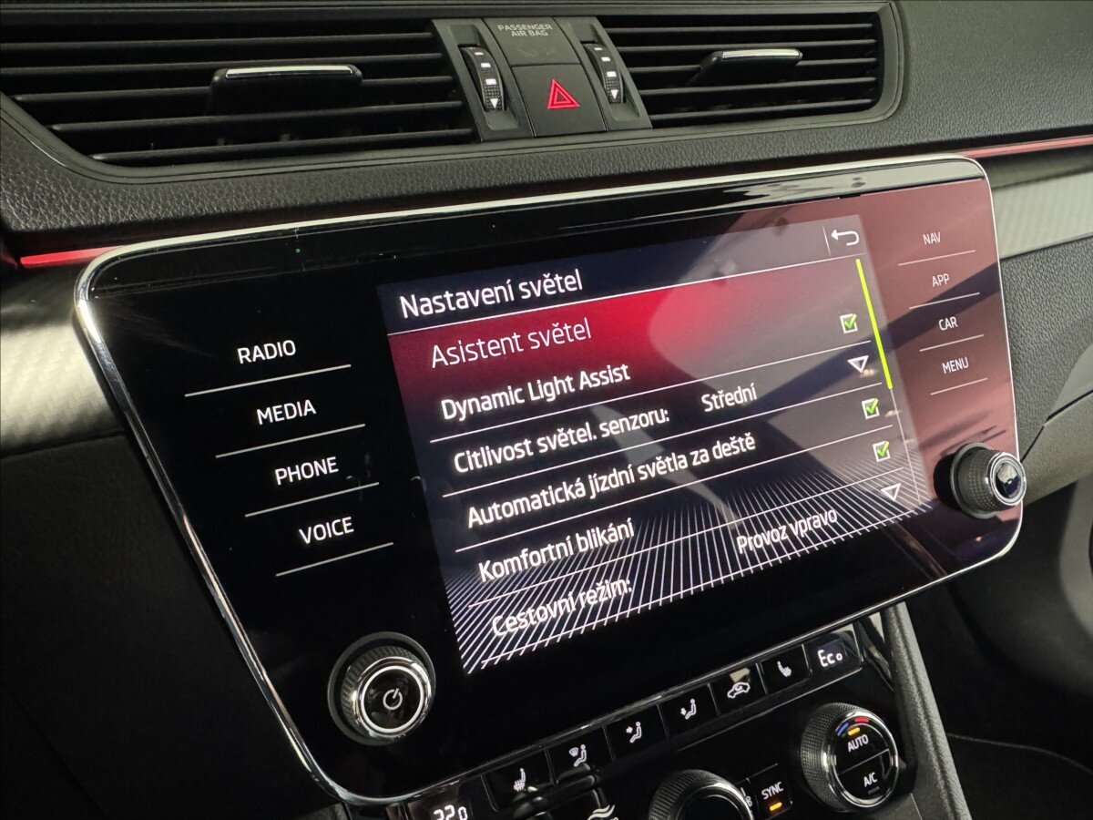 Škoda Superb Kombi 1,4 l 160 kw