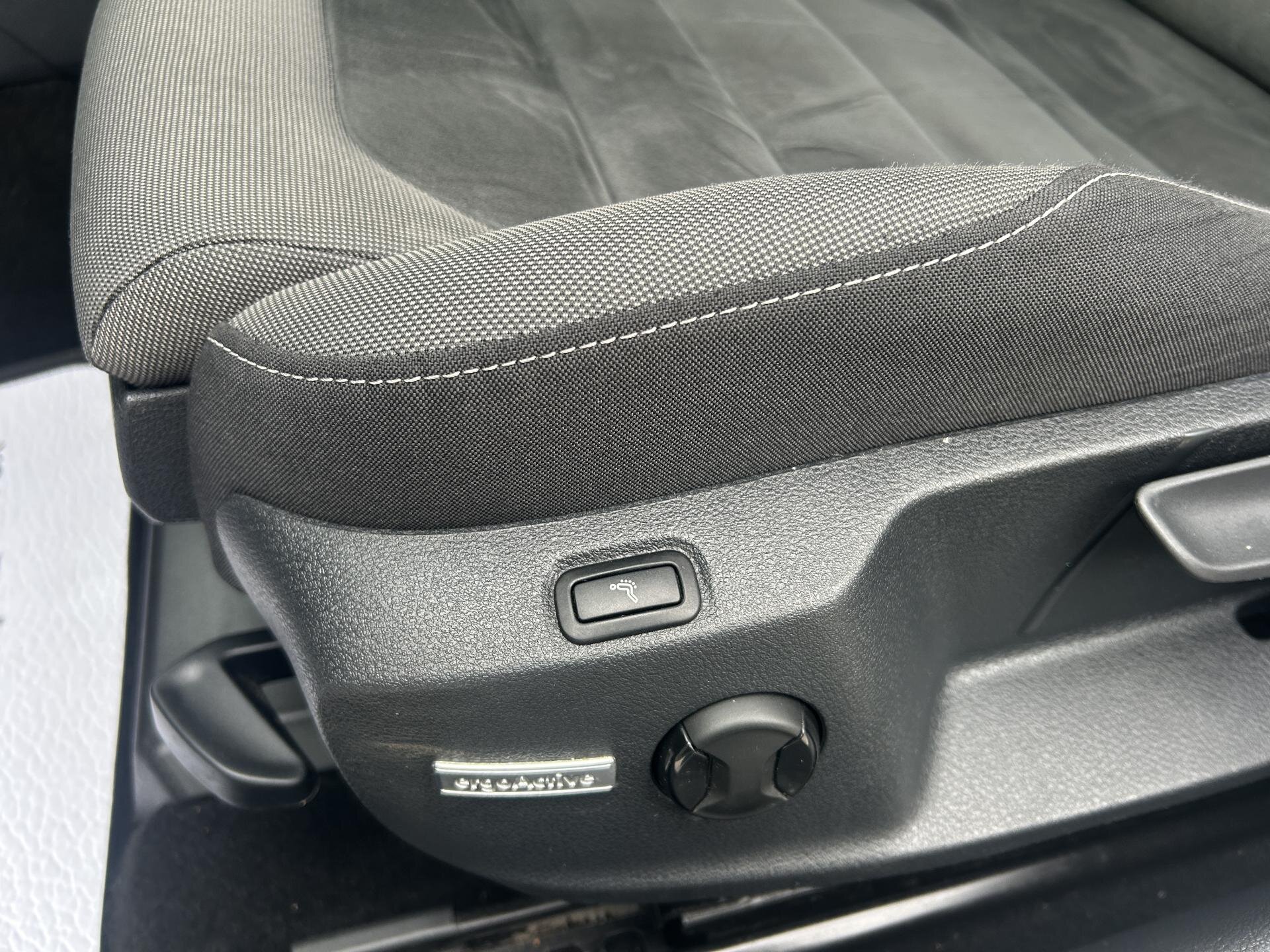 Volkswagen Golf Kombi 2,0 l 110 kw