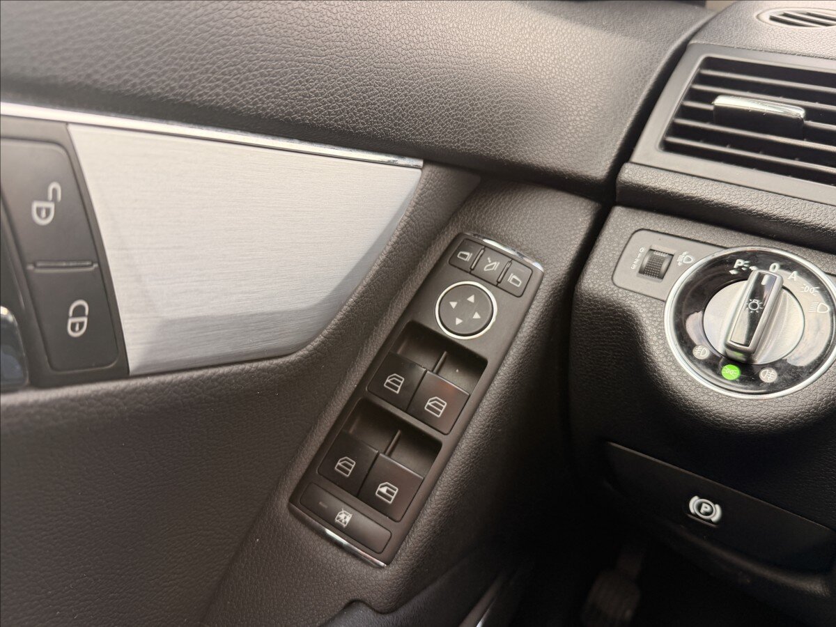 Mercedes-Benz Třídy C Kombi 2,1 l 125 kw