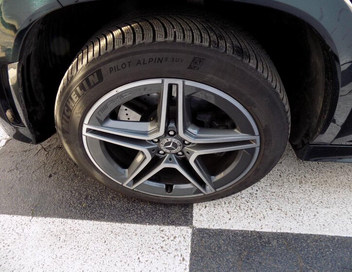 Mercedes-Benz GLS SUV 2,9 l 243 kw