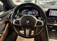 BMW Řada 8 30