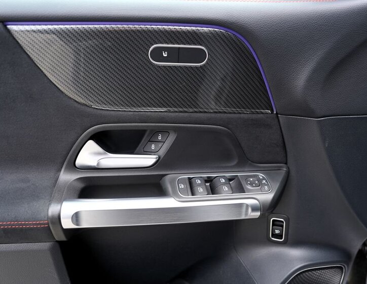 Mercedes-Benz GLB SUV / Terénní 2,0 l 110 kw