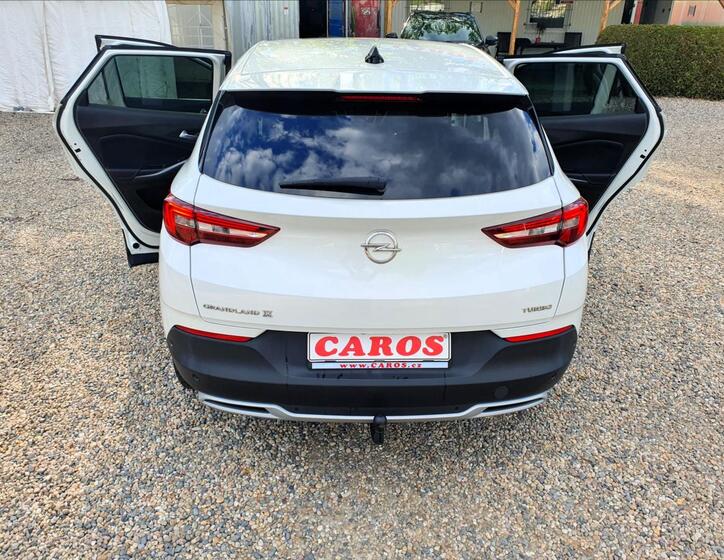 Opel Grandland X 44