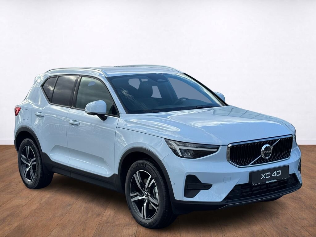 Volvo XC40 SUV / Terénní 2,0 l 120 kw