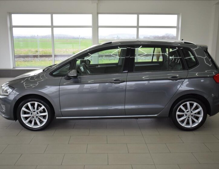 Volkswagen Golf Sportsvan Hatchback 1,4 l 92 kw