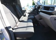 Volkswagen Transporter 9