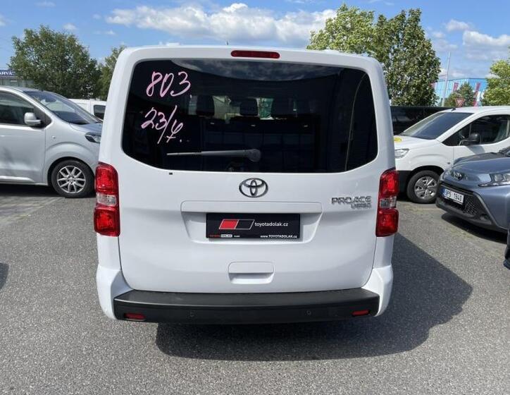 Toyota ProAce Verso 6
