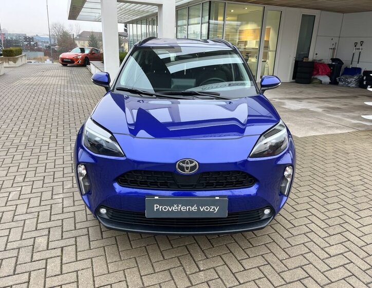 Toyota Yaris Cross 9