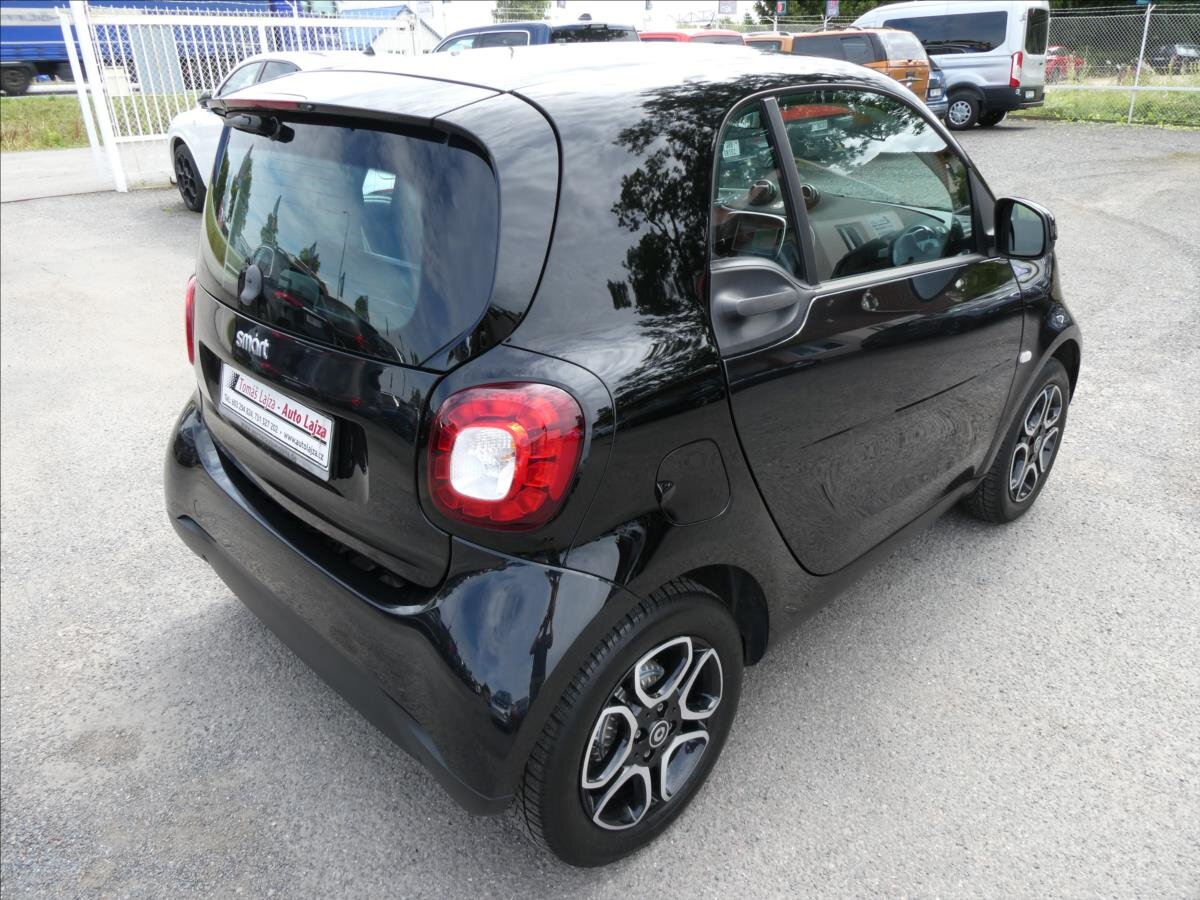 Smart Fortwo Hatchback 898,0 66 kw