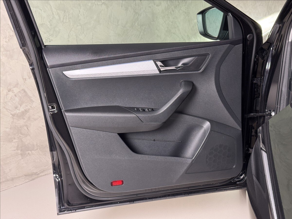 Škoda Karoq SUV / Terénní 2,0 l 85 kw