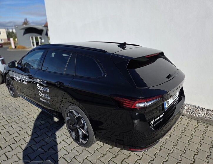 Škoda Superb Kombi 2,0 l 142 kw