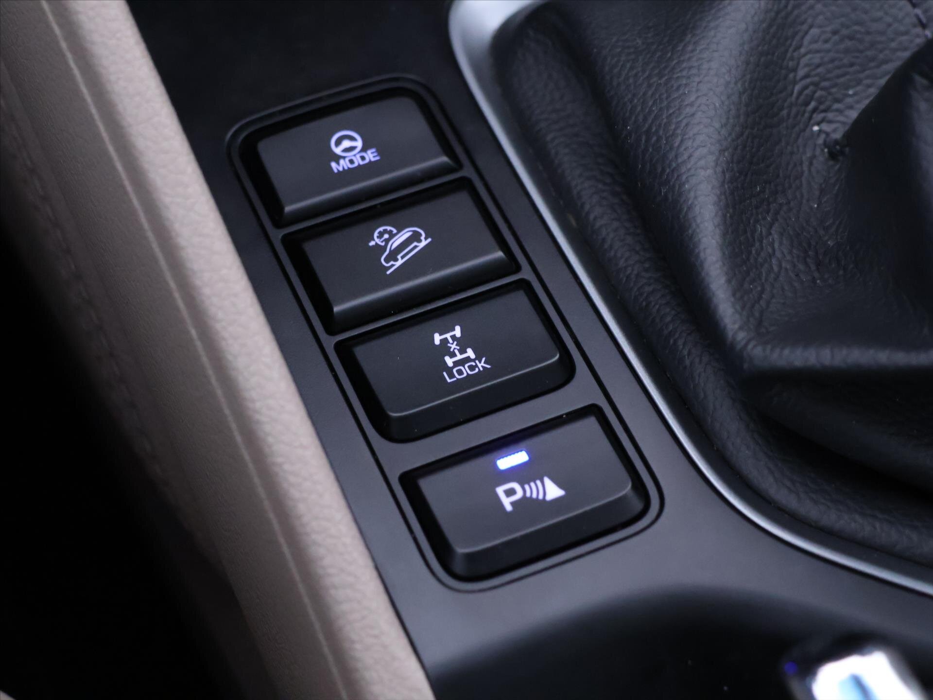 Hyundai Tucson SUV 2,0 l 136 kw