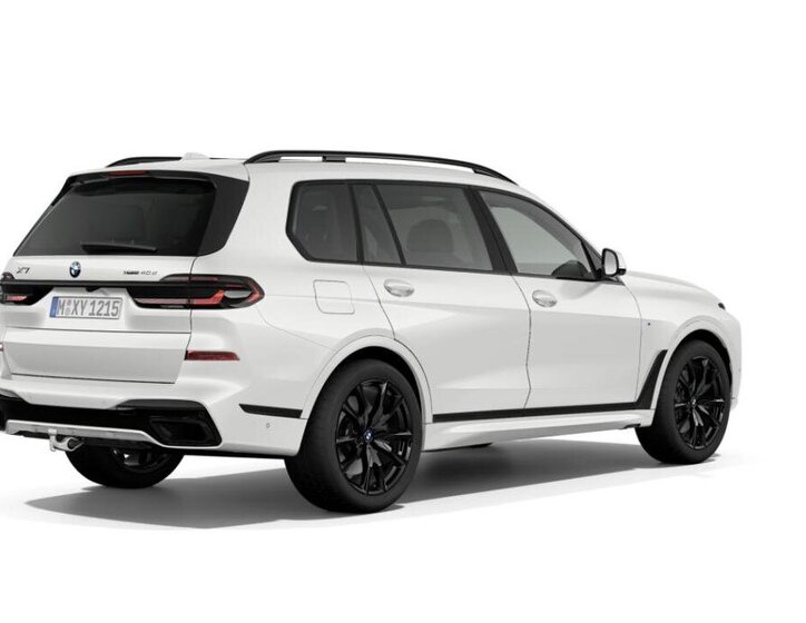 BMW X7 2