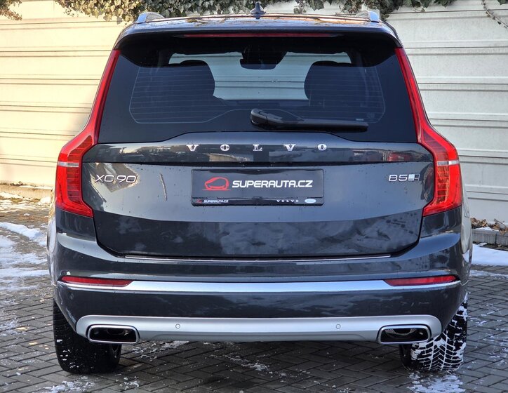 Volvo XC90 5