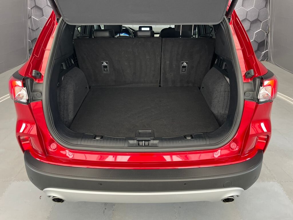 Ford Kuga SUV 2,5 l 140 kw