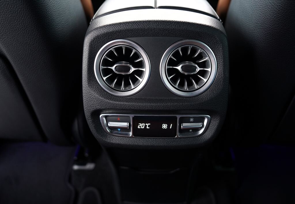 Mercedes-Benz Třídy G SUV / Terénní 4,0 l 368 kw