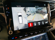 Jeep Grand Wagoneer 33