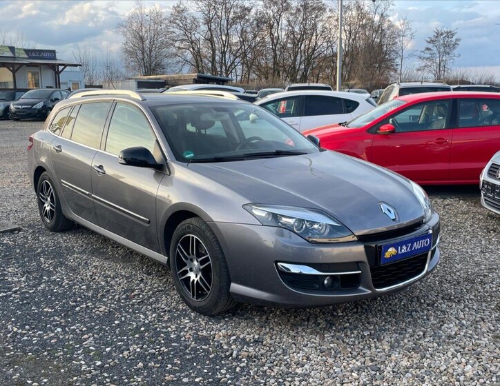 Renault Laguna Kombi 2,0 l 103 kw
