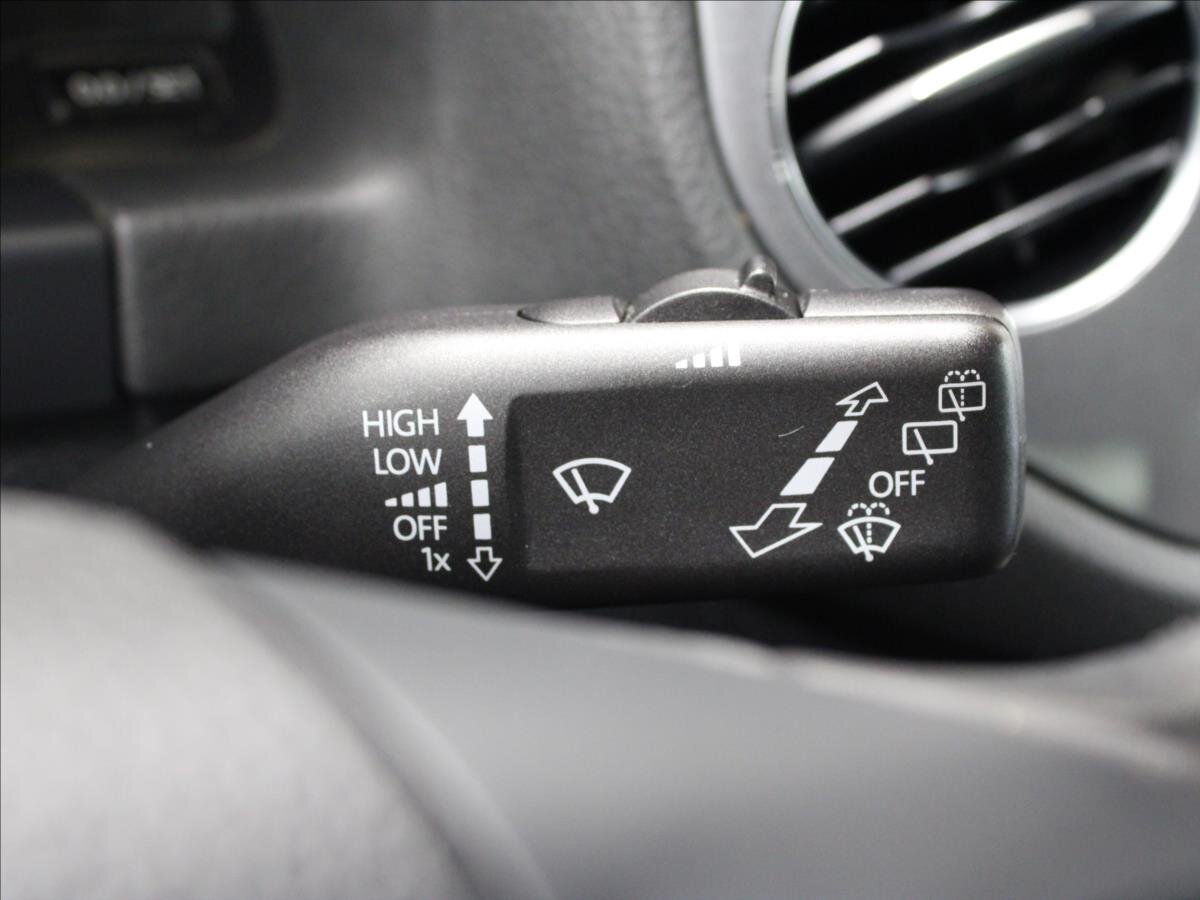 Volkswagen Tiguan Kombi 2,0 l 103 kw