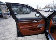 BMW Řada 7 Sedan / Limuzína 6,6 l 430 kw