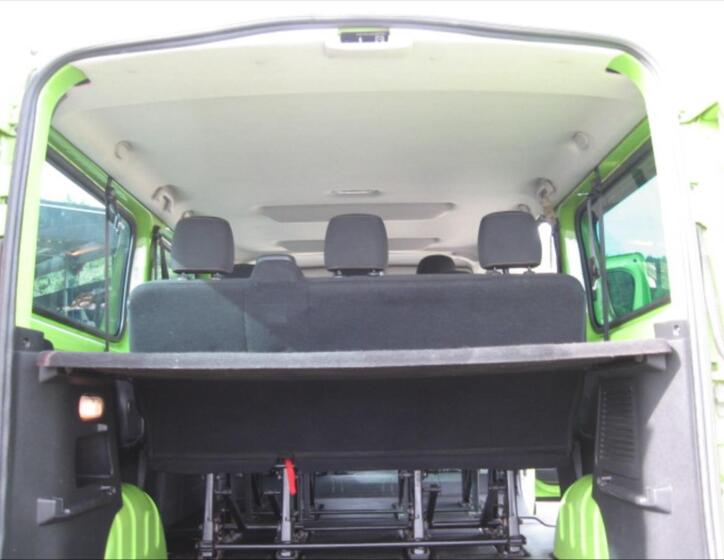 Renault Trafic 12
