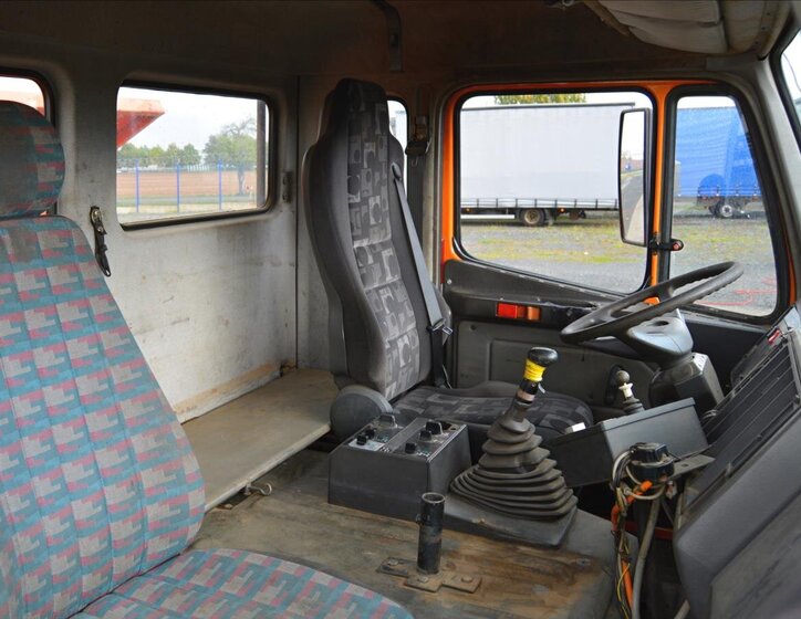 Mercedes-Benz Ostatní 21