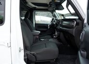 Jeep Wrangler SUV / Terénní 2,1 l 147 kw