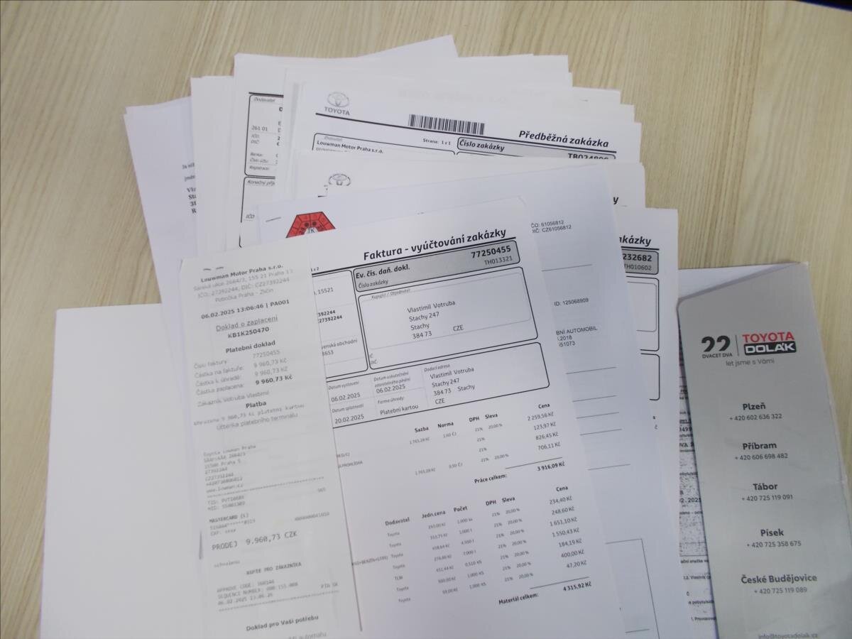 Toyota RAV4 SUV / Terénní 2,5 l 114 kw