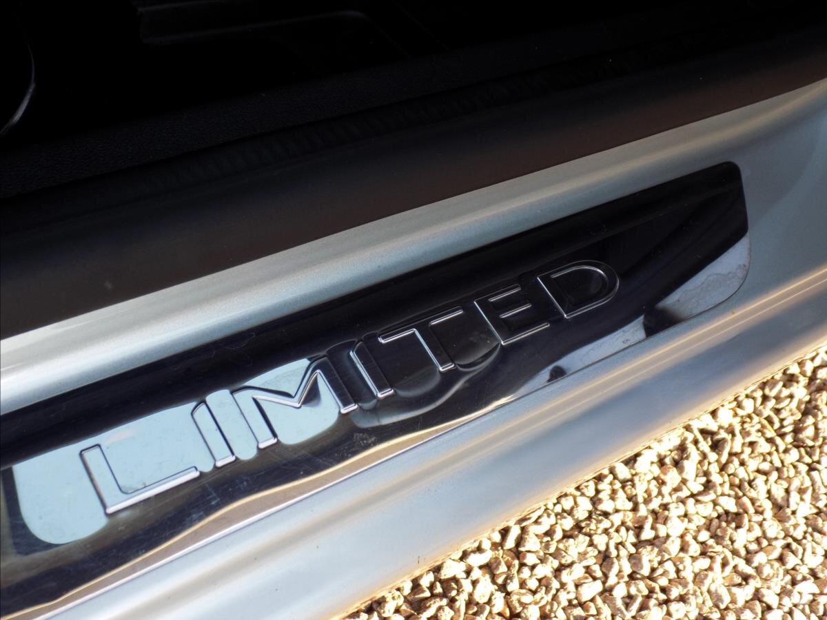 Renault Clio Hatchback 1,2 l 87 kw